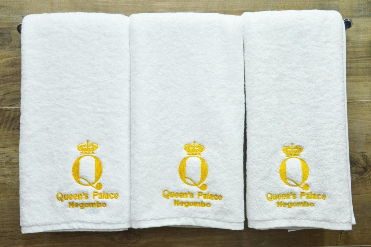 Negombo New Queen's Palace Exterior foto